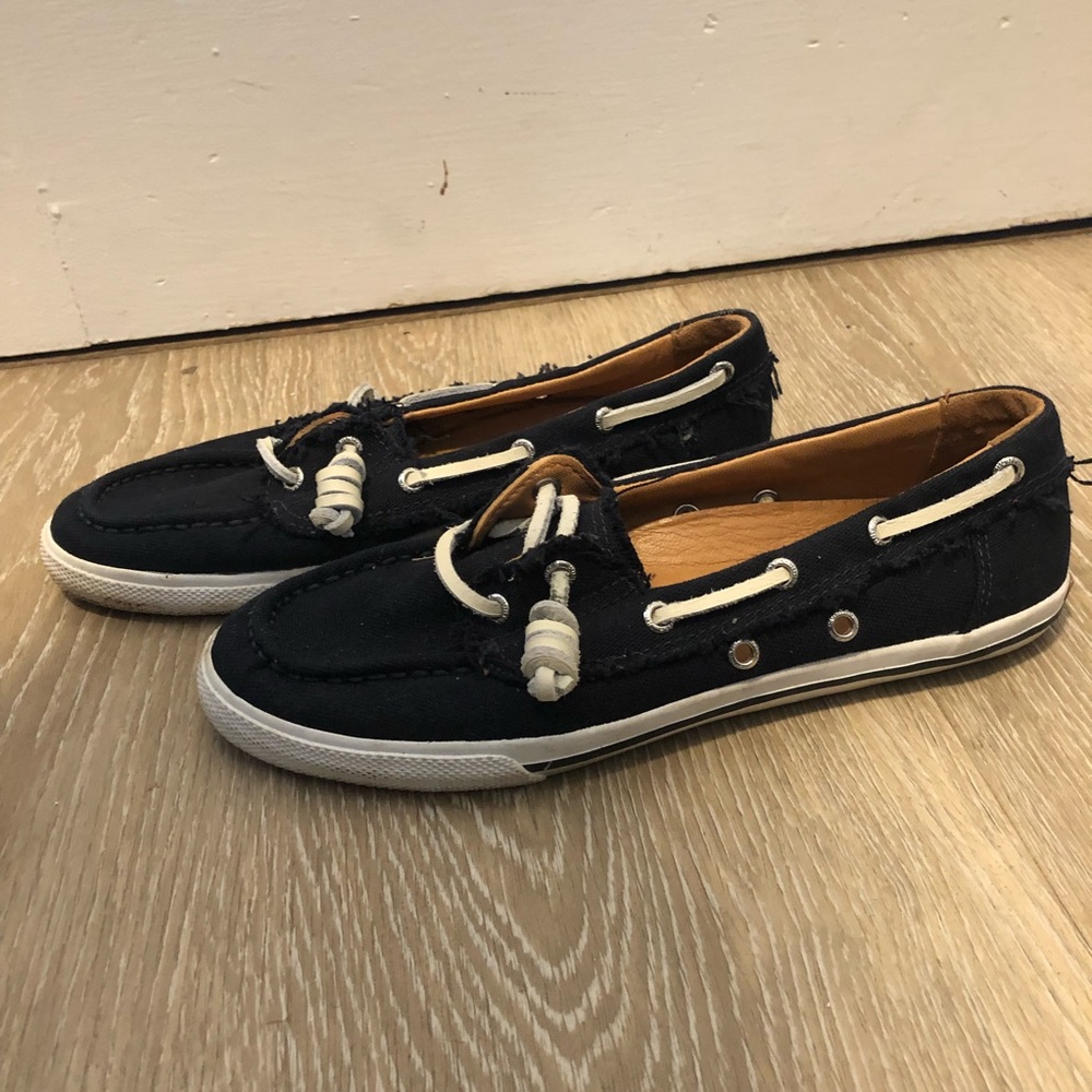 Hunter slip on deck shoes size 7